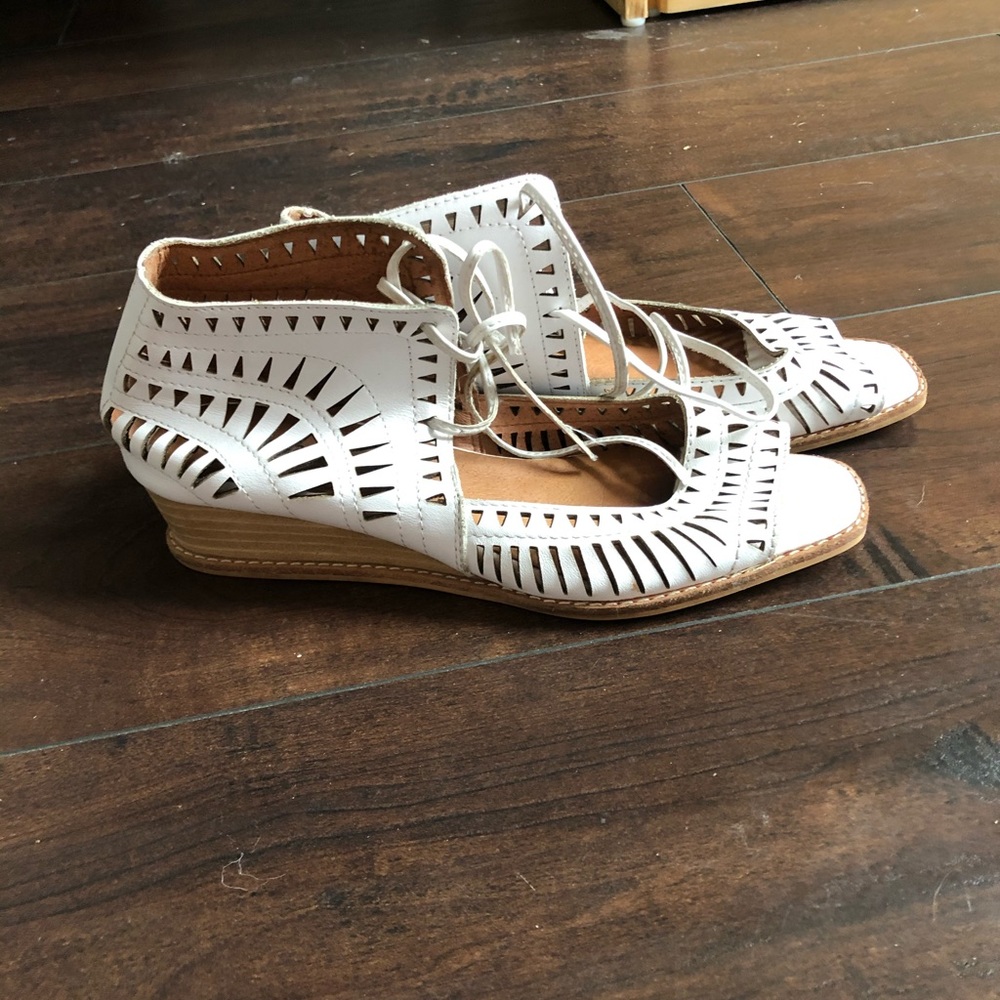 Jeffrey campbell shoes white